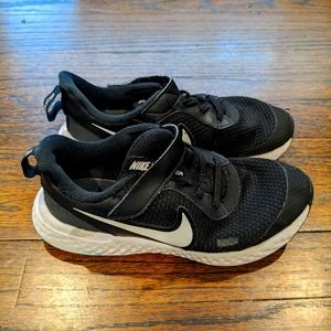 Nike sneakers for boys